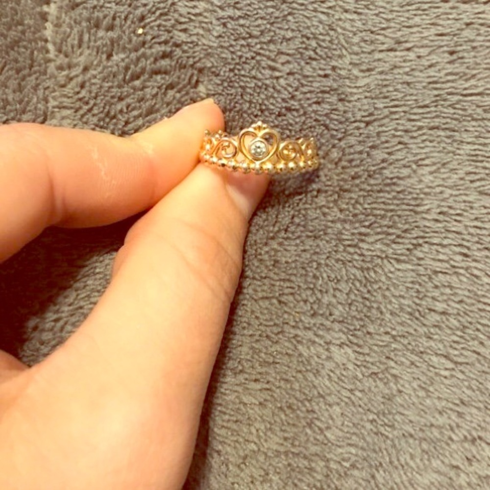 Pandora Princess Tiara ring!